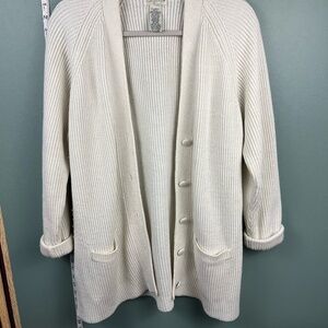 Medium Ivory Cardigan - Yarnworks